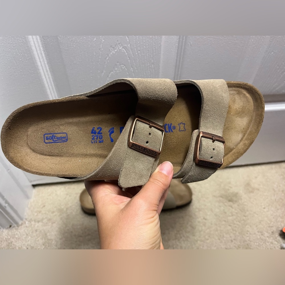 Birkenstock Arizona Taupe Suede size 42 NIB